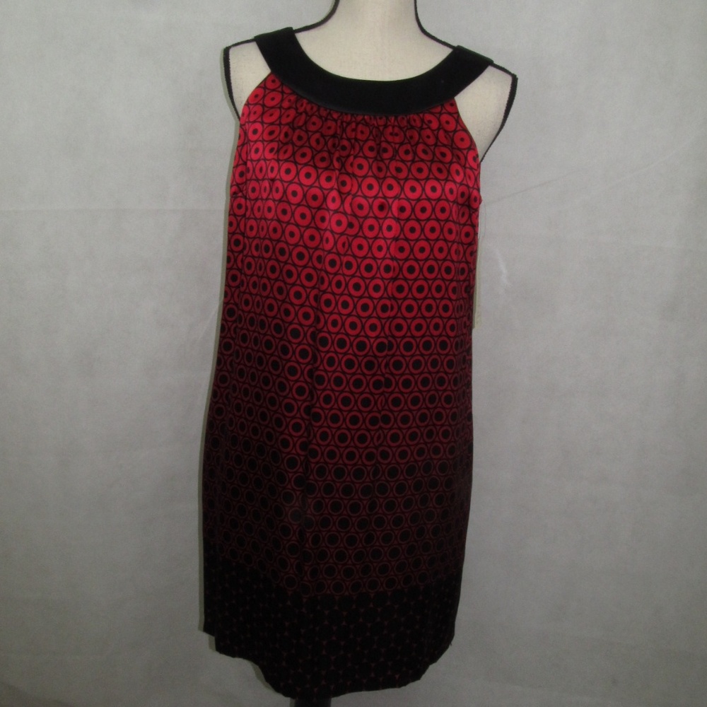 Maggy London Sleeveless Dress Size 6 100% Silk New